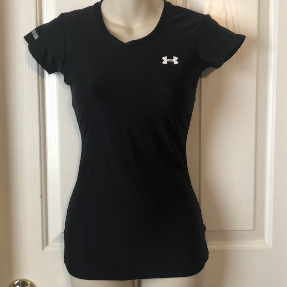 Black Under Armour Heat Gear Fitted Shirt XS